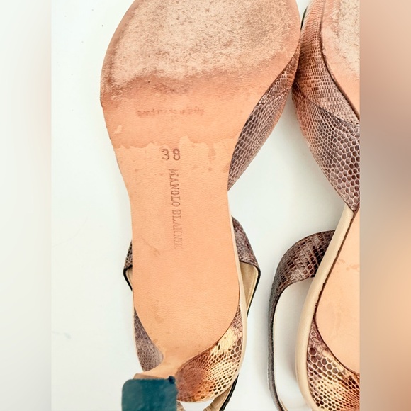 Manolo Blahnik Brown Tan Snakeskin leather embossed carolyne slingback pumps 38 - Picture 7 of 8